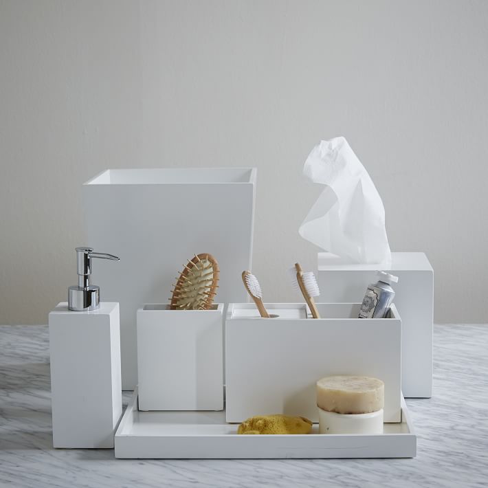 Lacquer Bath Accessories