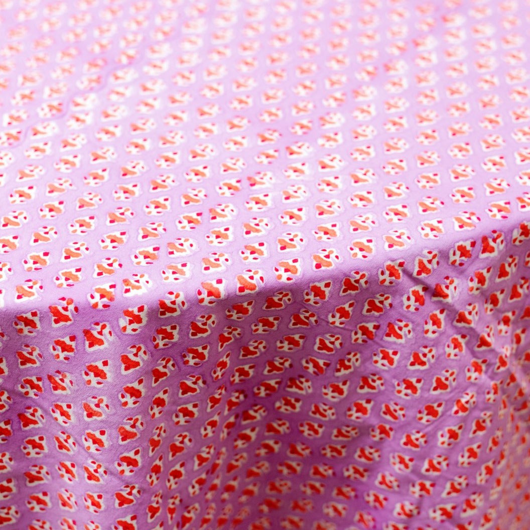 Ambroeus Round Tablecloth