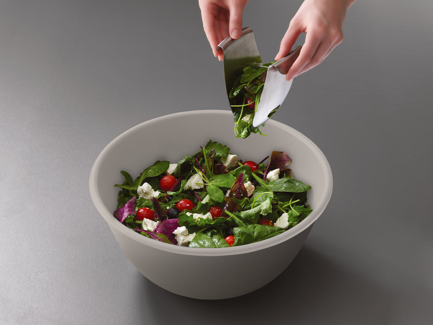 Uno™ Salad Bowl & Servers Set