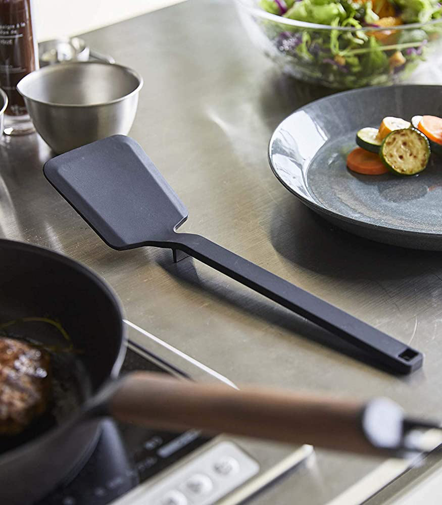 Floating Spatula - Silicone - Spatula